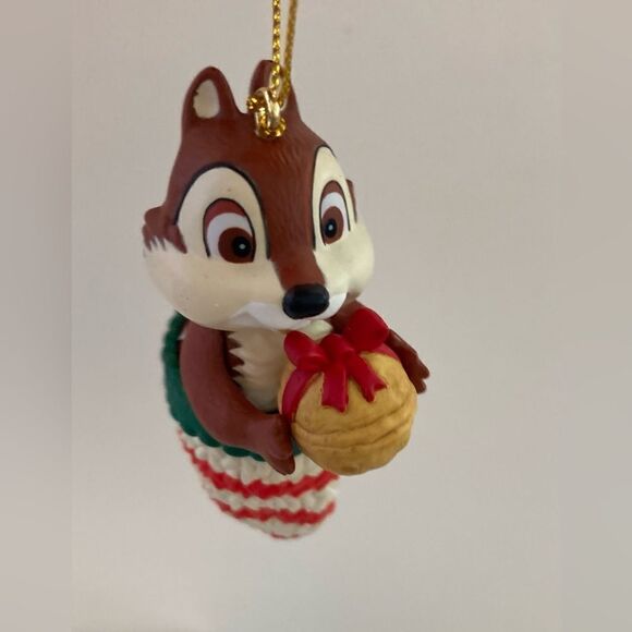 Grolier Vintage Disney Chip Chipmunk ornament retired NIB - Picture 1 of 4